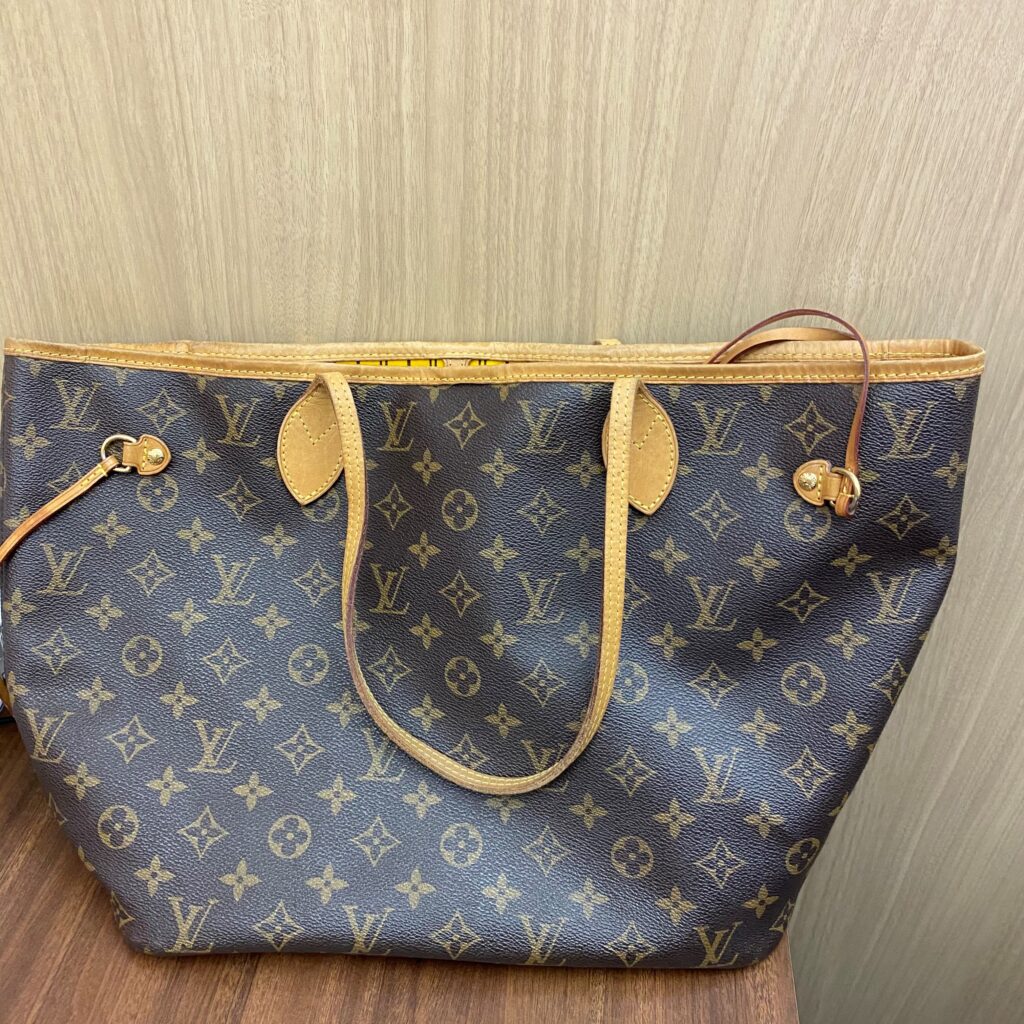 Louis Vuitton ボヤージュトートバッグ